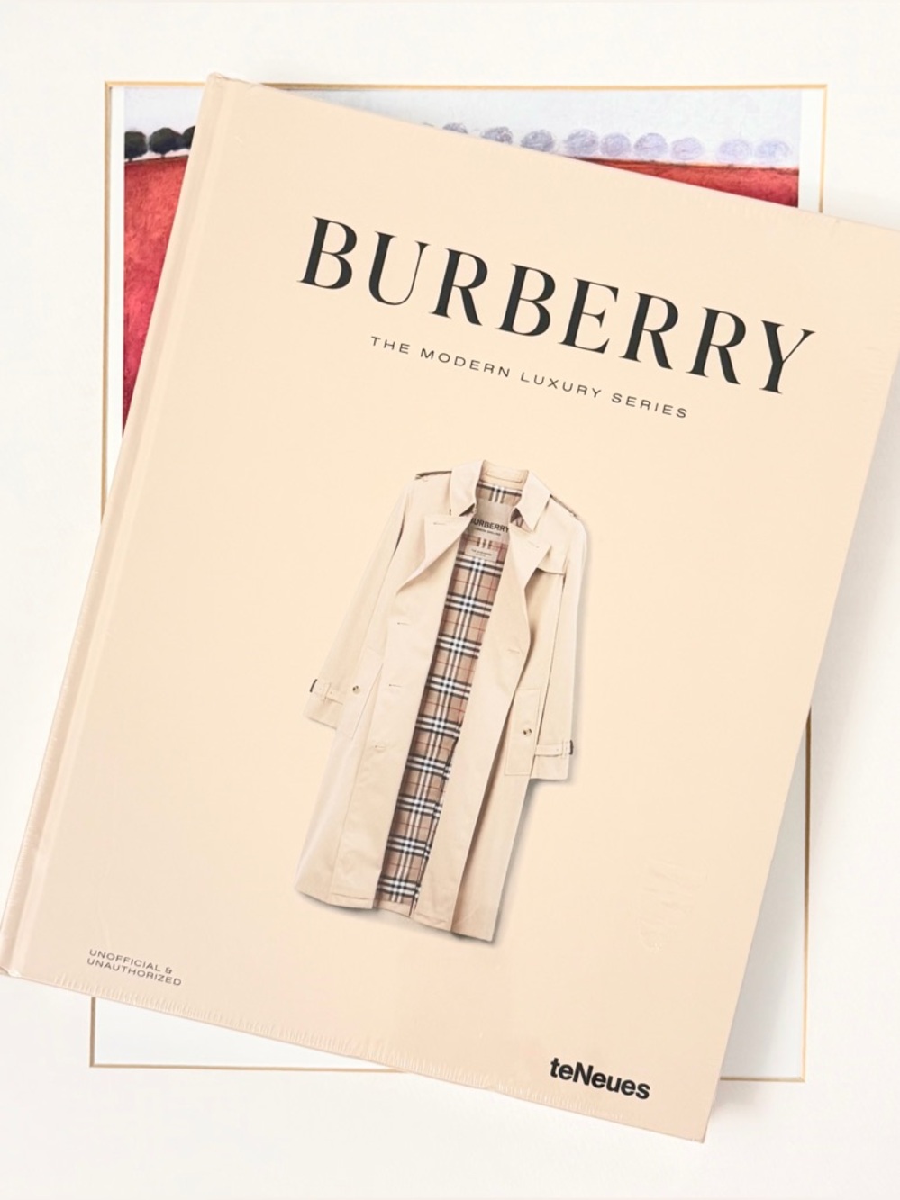 BRAND NEW - SEALED - TENEUES Burberry The Modern Luxury Series Coffee Table Book